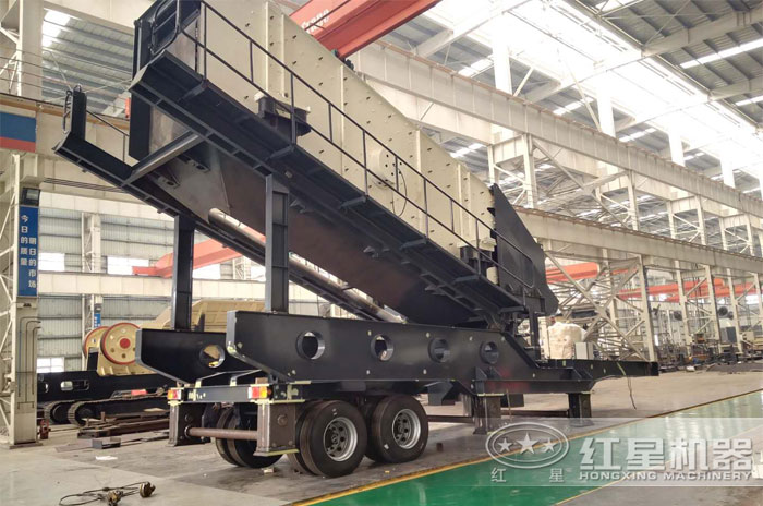 可移動振動篩沙機，半掛車車頭牽引隨時隨地流動作業(yè)