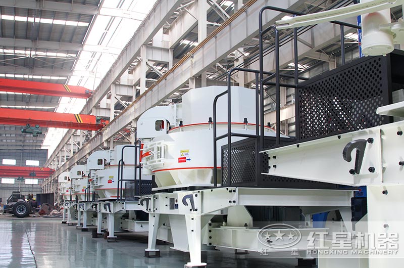 青石制砂機(jī)_青石頭打沙機(jī)，時產(chǎn)10-500噸不是事