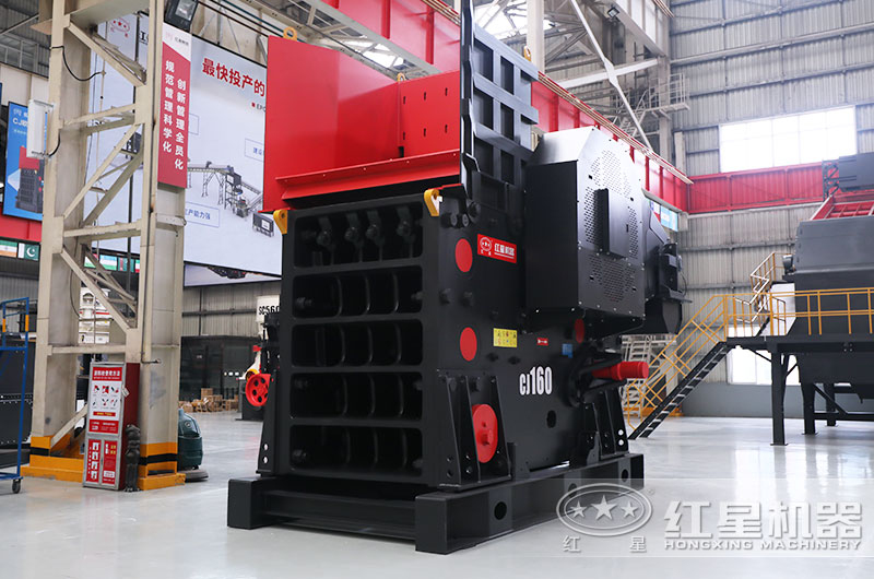 礦石破碎機多少錢一臺？大型機器型號